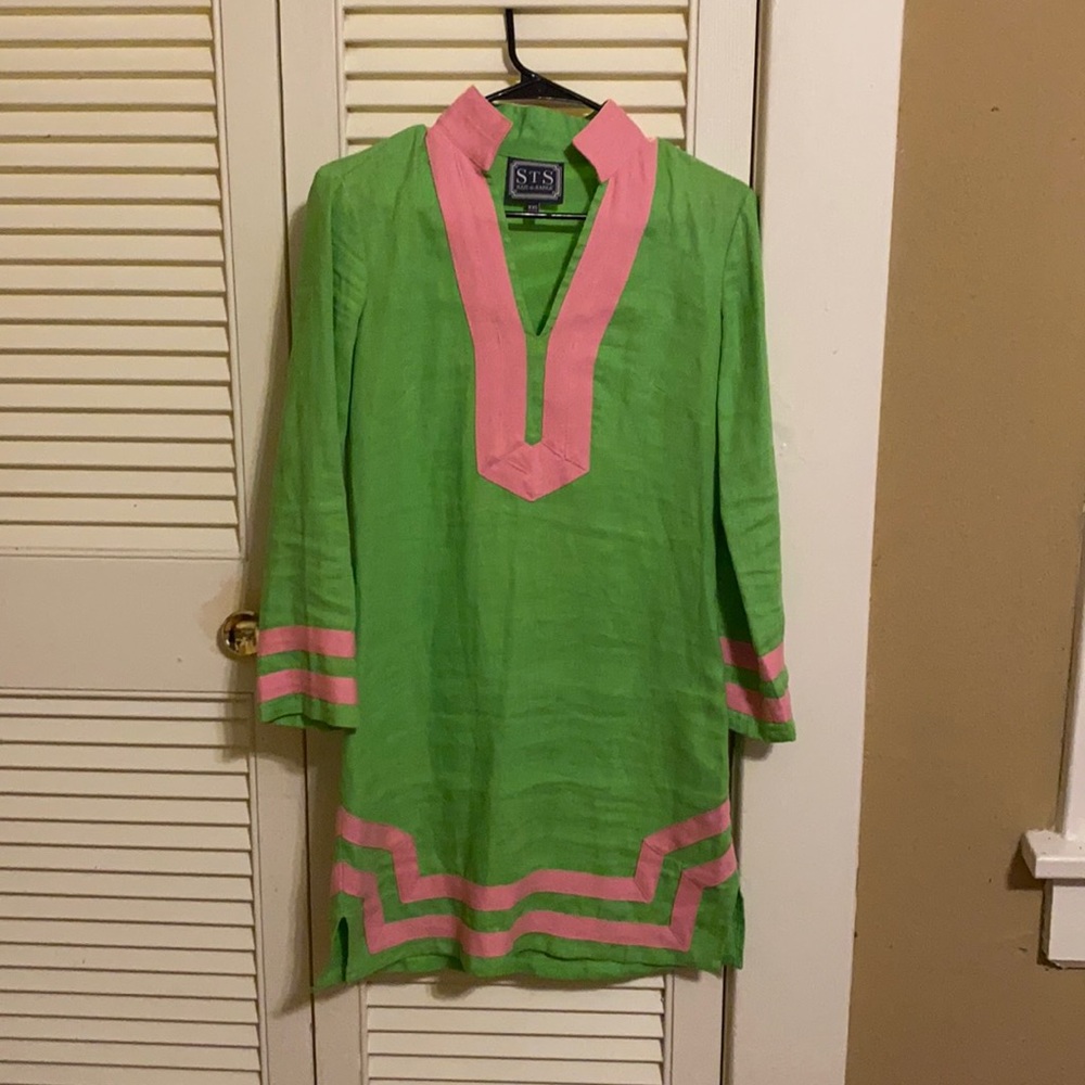 Sail to sable pink and green dress. Excellent used condition, worn ~5 times